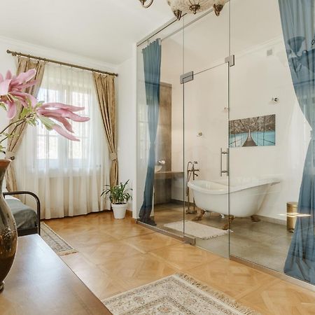 Apartamenty W Dworku Cheval Cracovia Esterno foto