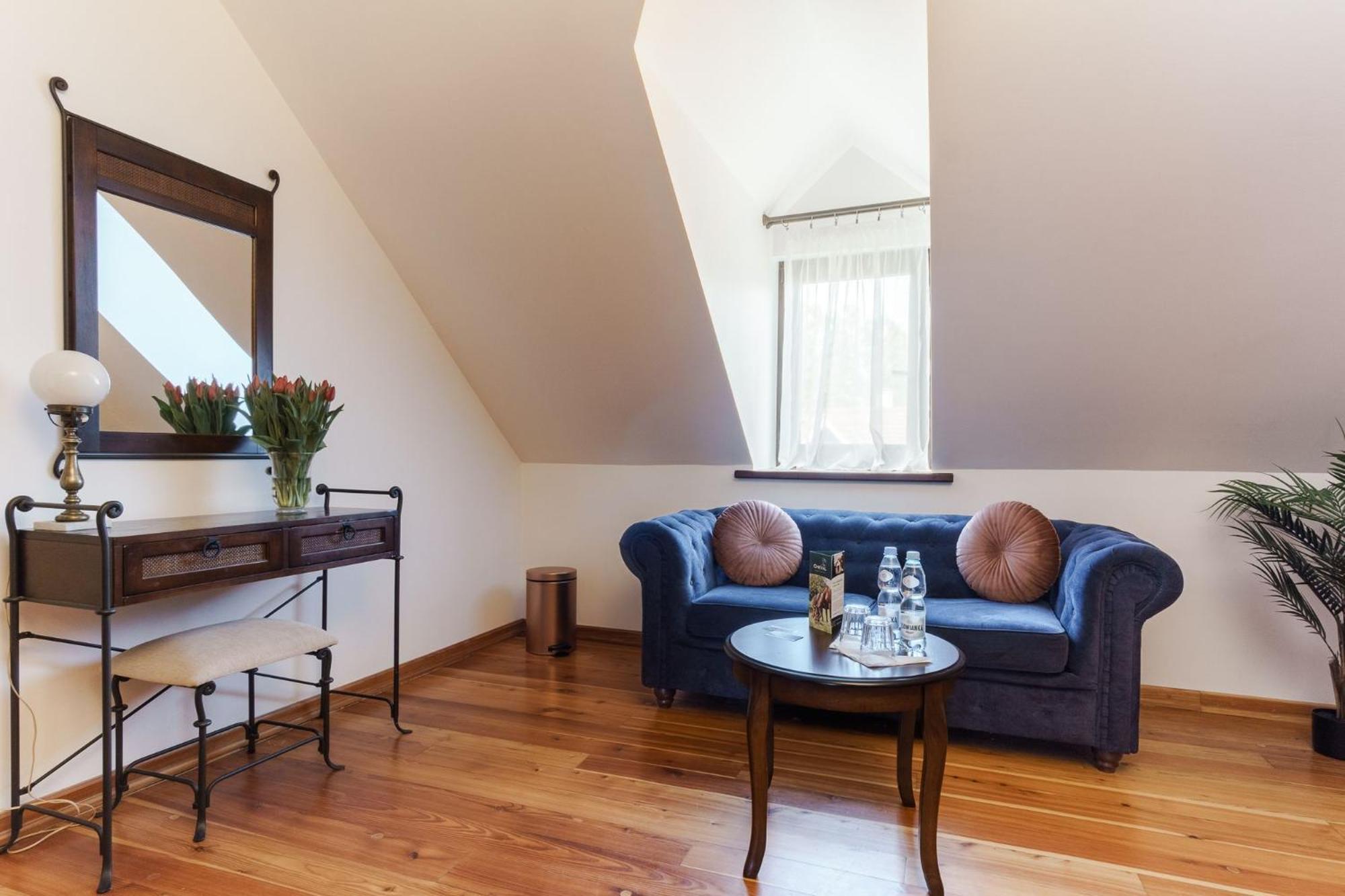 Apartamenty W Dworku Cheval Cracovia Esterno foto