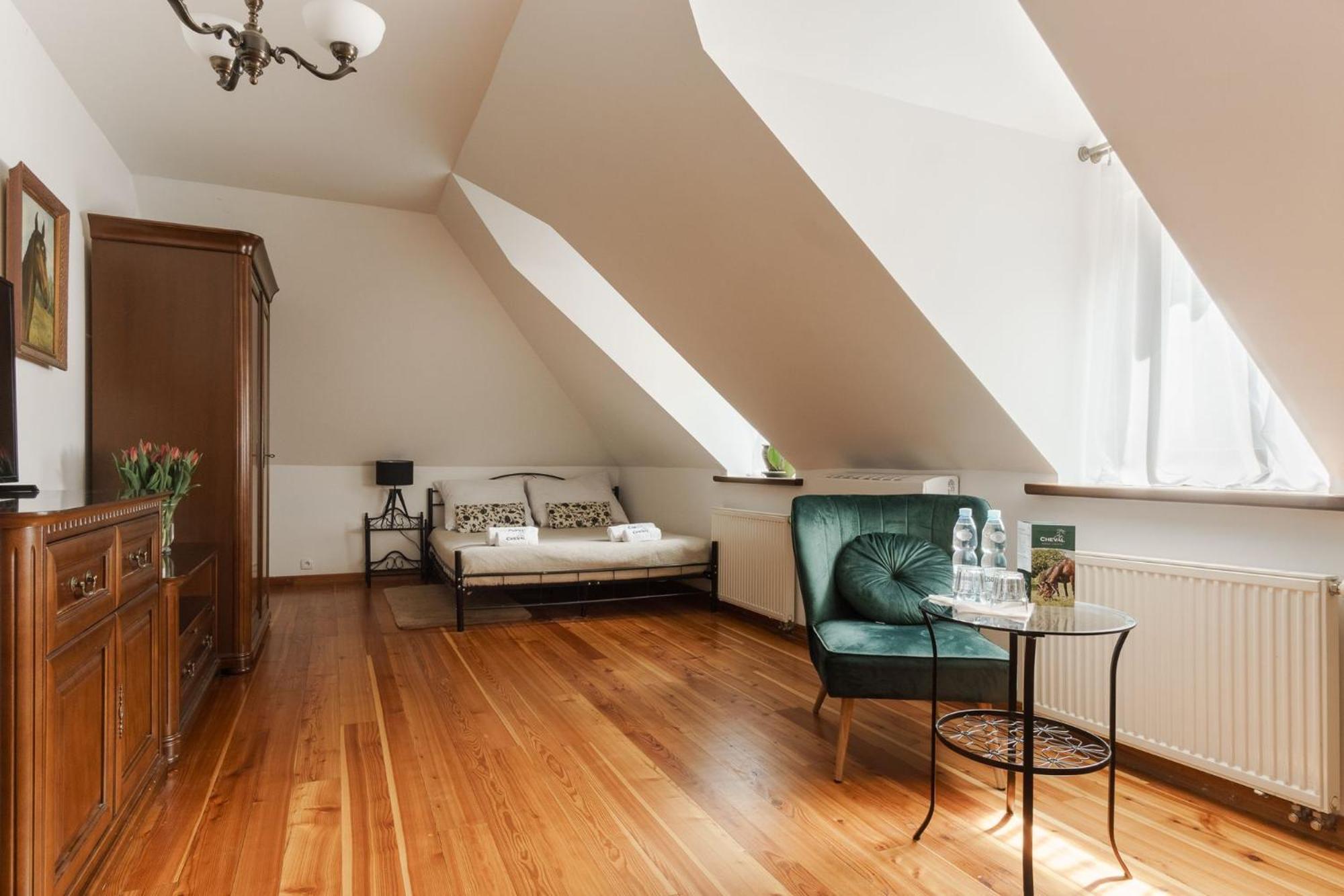 Apartamenty W Dworku Cheval Cracovia Esterno foto