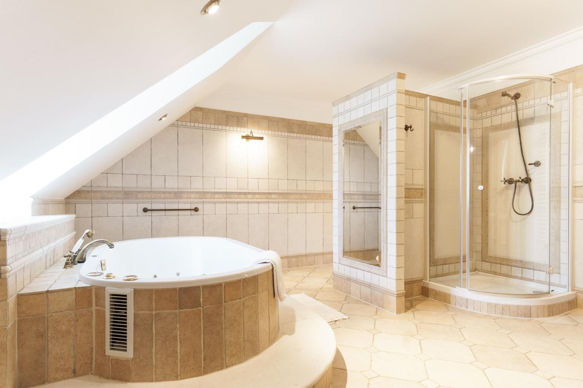 Apartamenty W Dworku Cheval Cracovia Esterno foto