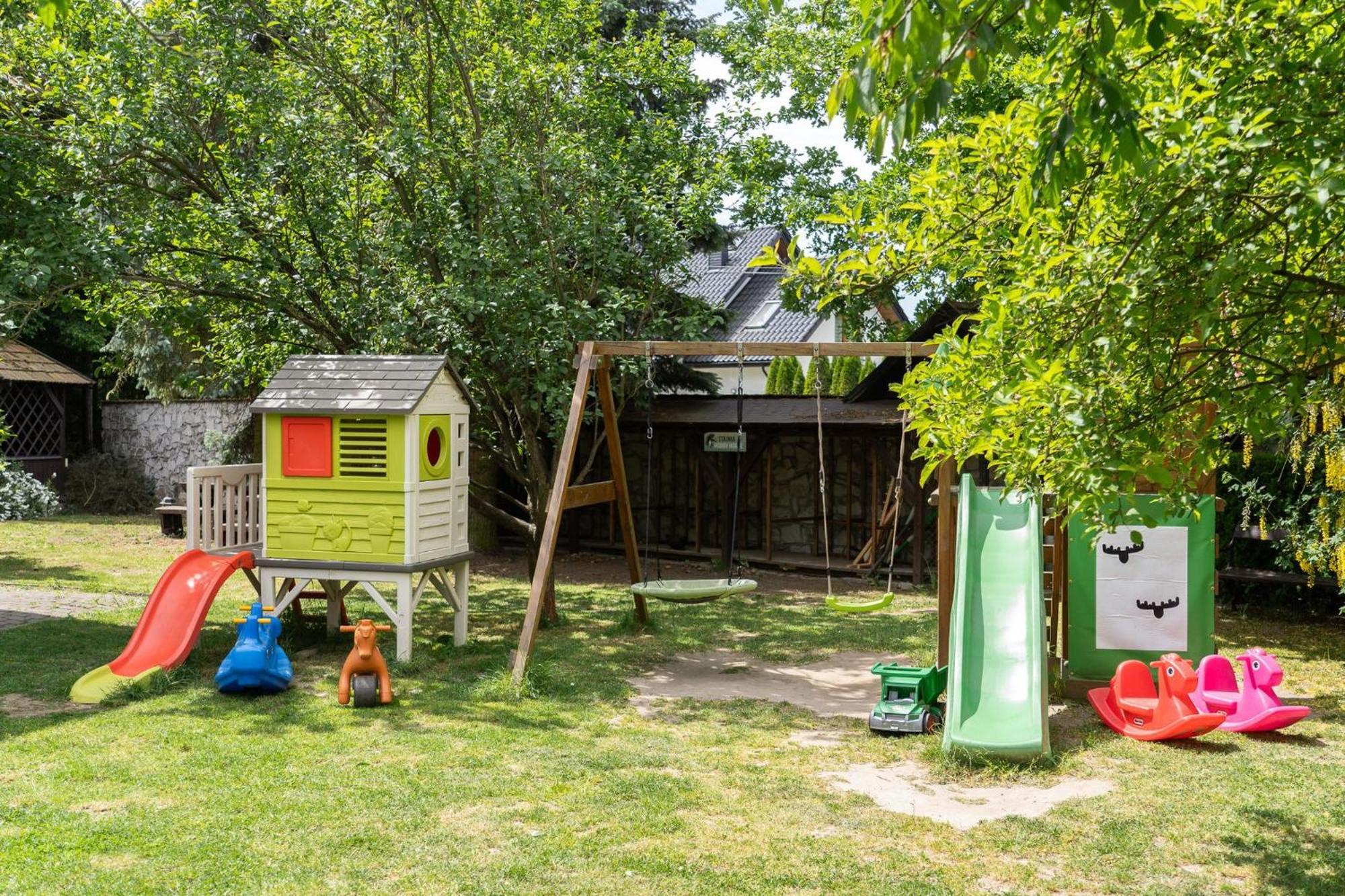 Apartamenty W Dworku Cheval Cracovia Esterno foto
